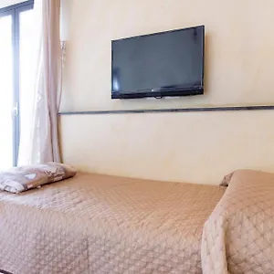 marys-house-catania.catania-hotels.net/